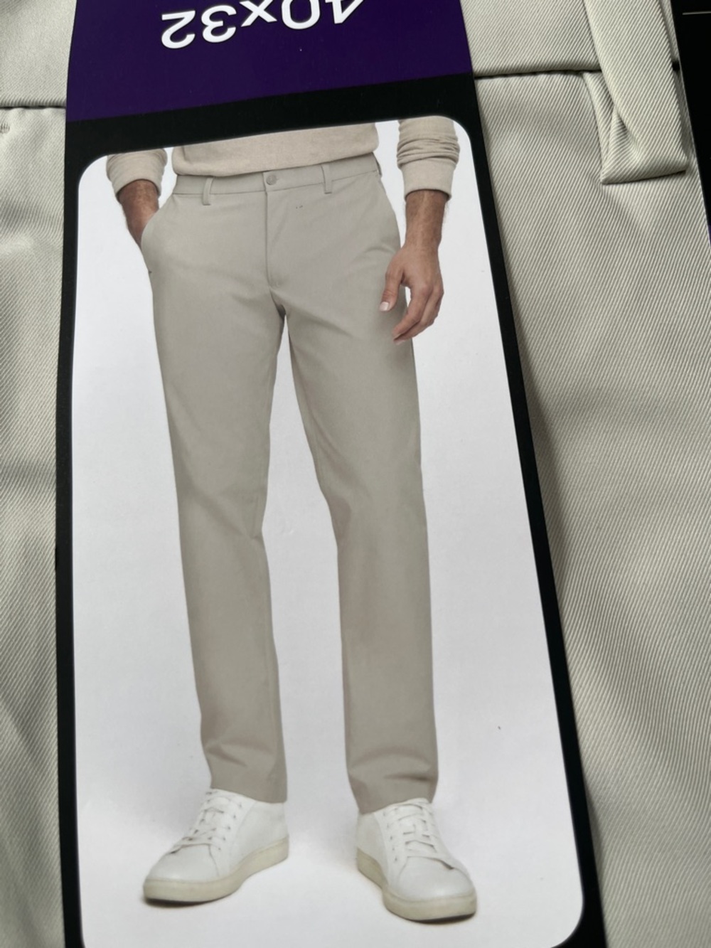 Banana Republic Men's Chino Pants in Light Tan
